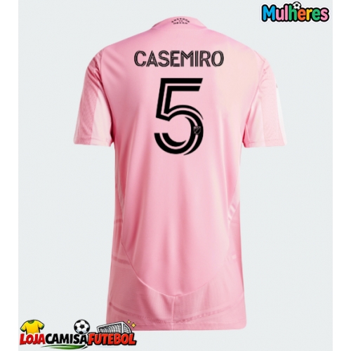 Camisa de Futebol Inter Miami Casemiro #5 Equipamento Principal Mulheres 2026-27 Manga Curta